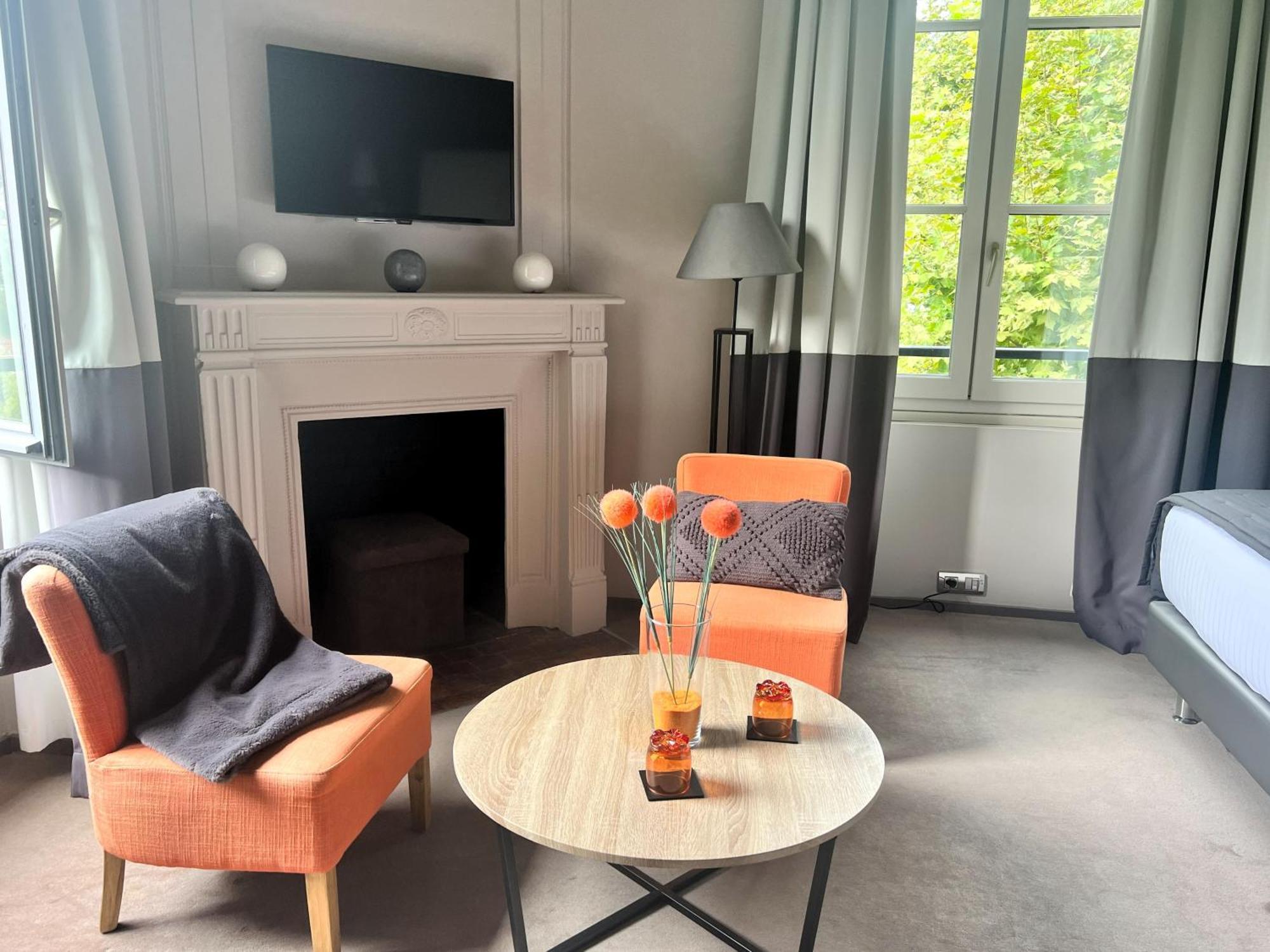 Hotel Chateau De Lacan بريف لا غايلارد المظهر الخارجي الصورة